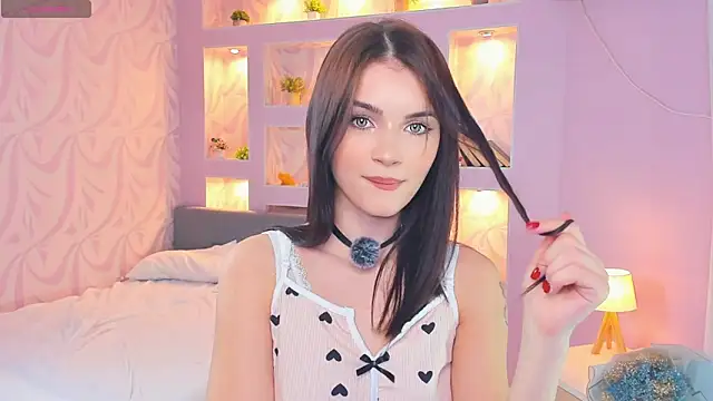 Snapshot of TeriRipka chatting on 26, 10, 2025 TeriRipka online show from 26, 10, 2025