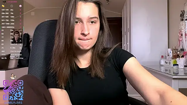 Snapshot of DarlineBrustera chatting on 21, 4, 2026 DarlineBrustera online show from 21, 4, 2026