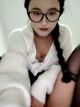 CCAV217 online show from 19, 11, 2025