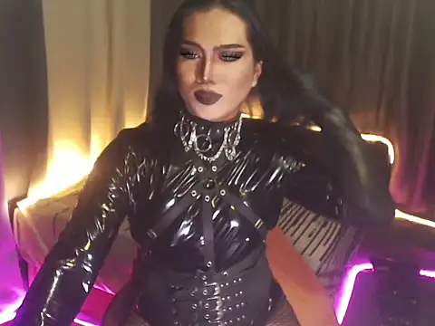 Snapshot of Hail_ur_Dominant chatting on 29, 10, 2025 Hail ur Dominant online show from 29, 10, 2025