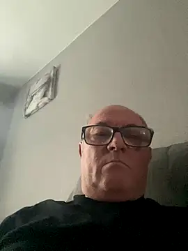 Snapshot of naughtygrandad1 chatting on 1, 10, 2025 naughtygrandad1 online show from 1, 10, 2025