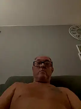 Snapshot of naughtygrandad1 chatting on 11, 10, 2025 naughtygrandad1 online show from 11, 10, 2025