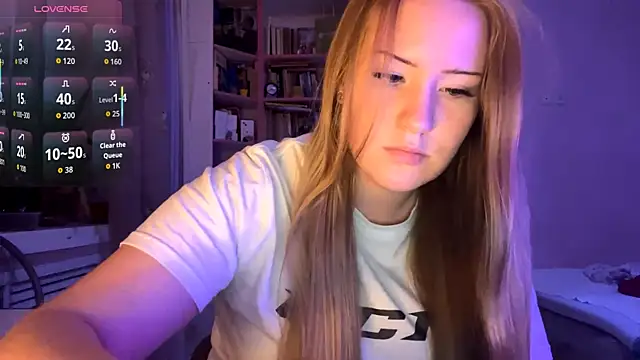 PandaFluff online show from 8, 10, 2025