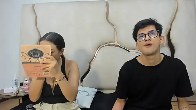 Noa Arez online show from 17, 10, 2025