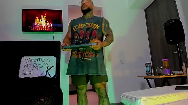 Snapshot of Andrew_Johnnson chatting on 21, 9, 2025 Andrew Johnnson online show from 21, 9, 2025