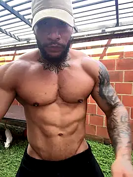 Snapshot of Andrew_Johnnson chatting on 6, 10, 2025 Andrew Johnnson online show from 6, 10, 2025