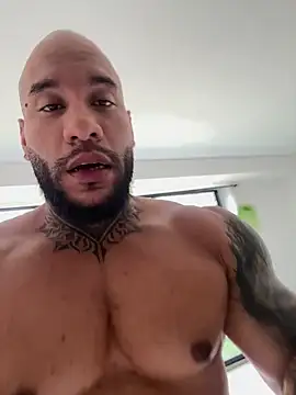 Snapshot of Andrew_Johnnson chatting on 4, 11, 2025 Andrew Johnnson online show from 4, 11, 2025