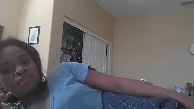 Snapshot of Marlowlovee chatting on 10, 7, 2026 Marlowlovee online show from 10, 7, 2026