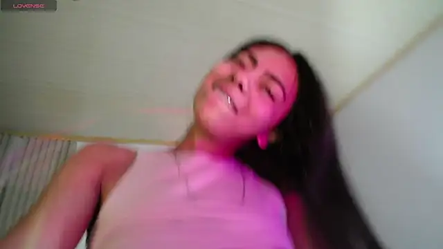 Snapshot of LilybethGray chatting on 2, 11, 2025 LilybethGray online show from 2, 11, 2025