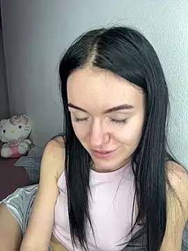 Snapshot of karrr__aaa chatting on 20, 12, 2025 karrr aaa online show from 20, 12, 2025