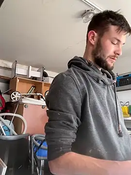 Mexxwell69 online show from 4, 11, 2025