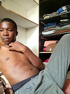 sweetdickboy2 online show from 24, 4, 2026