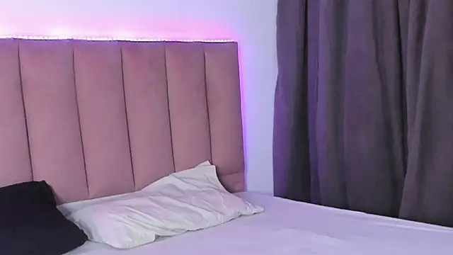 CandyAinsley online show from 22, 9, 2025