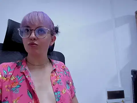 dalila macherano1 online show from 15, 9, 2025