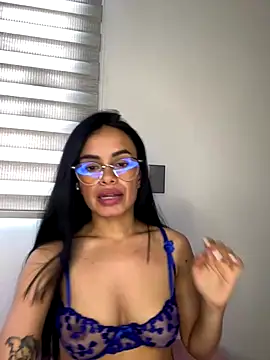 Snapshot of Melissa_coch chatting on 22, 12, 2025 Melissa coch online show from 22, 12, 2025