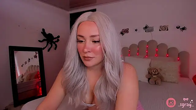 Snapshot of sofi_graay chatting on 5, 10, 2025 sofi graay online show from 5, 10, 2025