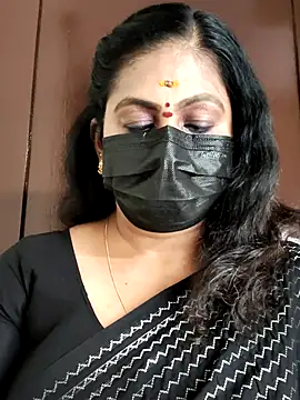 Sweetie swetha37 online show from 4, 10, 2025