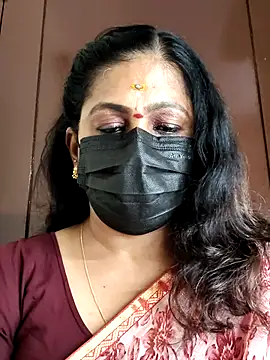 Sweetie swetha37 online show from 6, 10, 2025