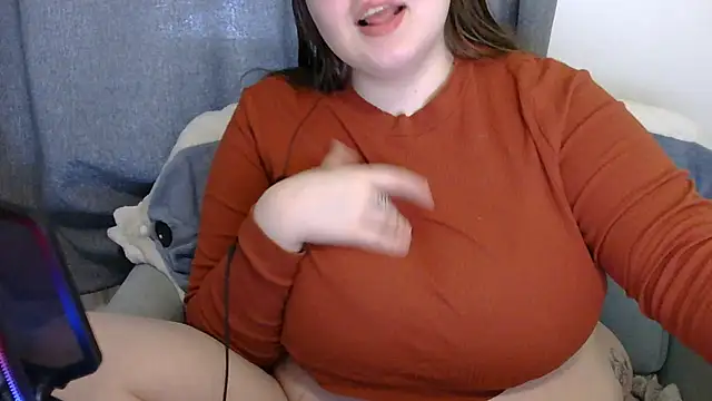 Snapshot of brattyprincessemma chatting on 19, 2, 2026 brattyprincessemma online show from 19, 2, 2026