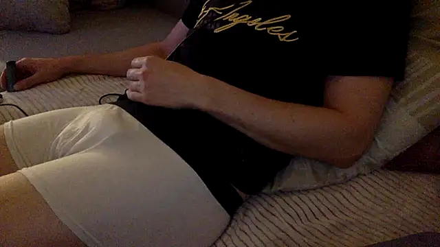 Breezydicksn online show from 19, 11, 2025