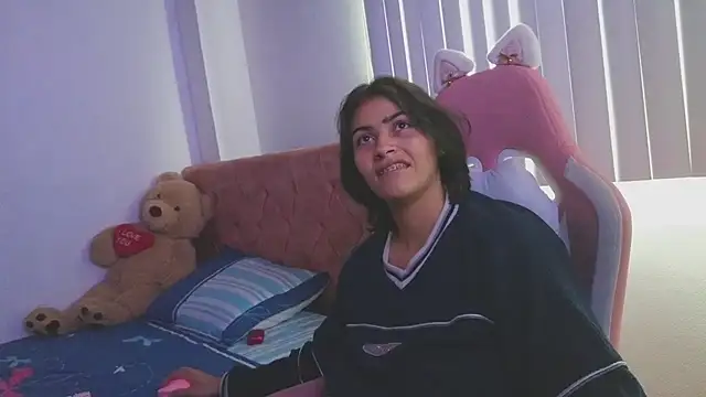 Crystal Star  online show from 6, 11, 2025