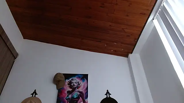 Crystal Star  online show from 15, 2, 2026