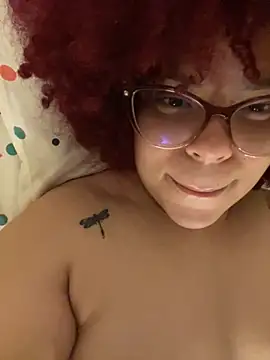 Snapshot of Enyagleam_ chatting on 28, 9, 2025 Enyagleam online show from 28, 9, 2025