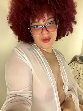 Snapshot of Enyagleam_ chatting on 10, 10, 2025 Enyagleam online show from 10, 10, 2025