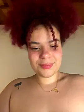 Snapshot of Enyagleam_ chatting on 16, 10, 2025 Enyagleam online show from 16, 10, 2025