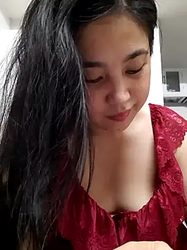 Snapshot of Minn-cute chatting on 29, 10, 2025 Minn-cute online show from 29, 10, 2025