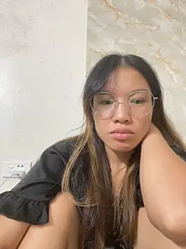 Snapshot of QueenLink chatting on 25, 9, 2025 QueenLink online show from 25, 9, 2025