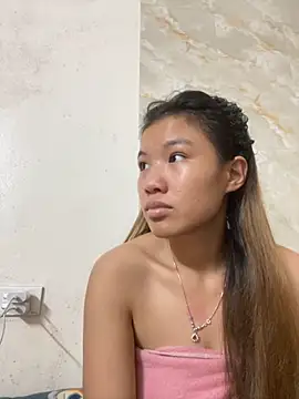 Snapshot of QueenLink chatting on 28, 9, 2025 QueenLink online show from 28, 9, 2025