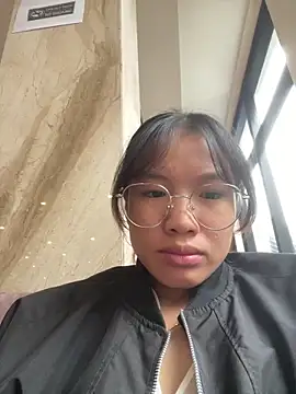 Snapshot of QueenLink chatting on 29, 9, 2025 QueenLink online show from 29, 9, 2025