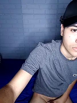 Snapshot of novinho_safado__ chatting on 21, 3, 2026 novinho safado online show from 21, 3, 2026