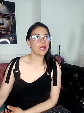 Alana steel 1 online show from 27, 9, 2025