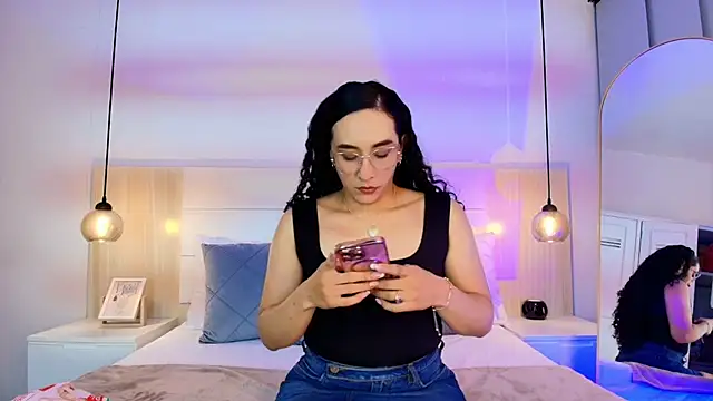 alehia cute online show from 18, 11, 2025