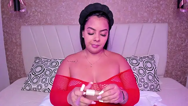 Snapshot of Amaranta_carey chatting on 5, 1, 2026 Amaranta carey online show from 5, 1, 2026