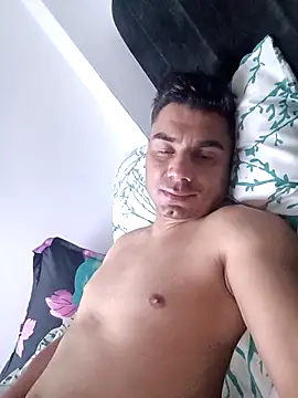 Ffeenniizz online show from 1, 4, 2026