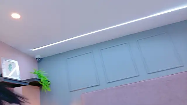 Snapshot of Camila_Hill_ chatting on 10, 11, 2025 Camila Hill online show from 10, 11, 2025