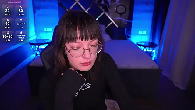 Snapshot of Pixie_Peachh chatting on 24, 10, 2025 Pixie Peachh online show from 24, 10, 2025