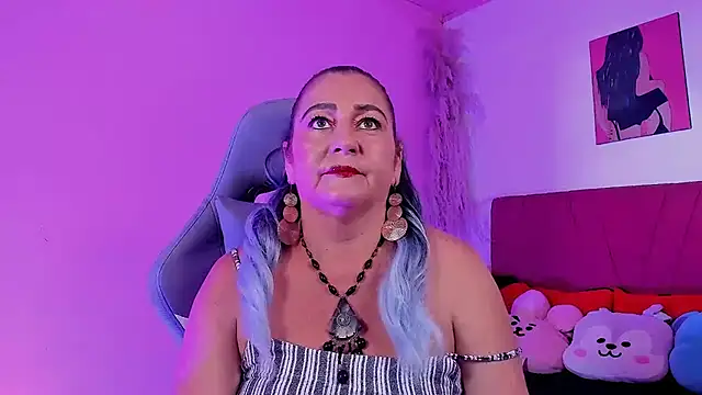 PalomaLombardi online show from 7, 2, 2026