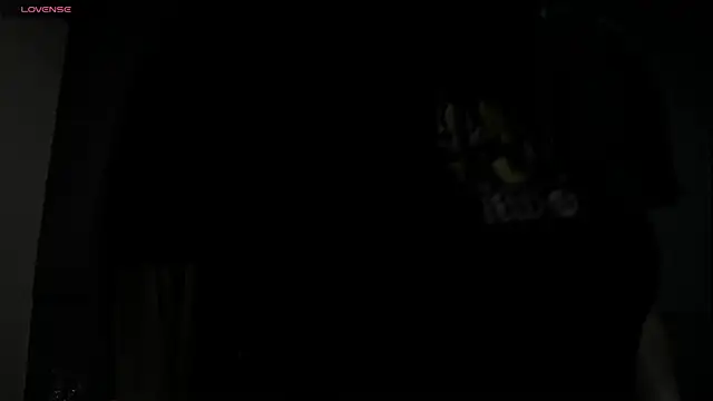 Snapshot of CharlotteCottin chatting on 25, 5, 2026 CharlotteCottin online show from 25, 5, 2026