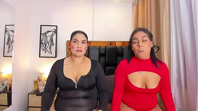 Snapshot of GiorgineTaylor chatting on 22, 10, 2025 GiorgineTaylor online show from 22, 10, 2025