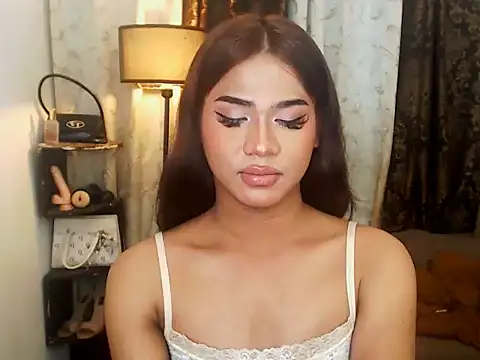 Snapshot of asianlatina69 chatting on 12, 9, 2025 asianlatina69 online show from 12, 9, 2025