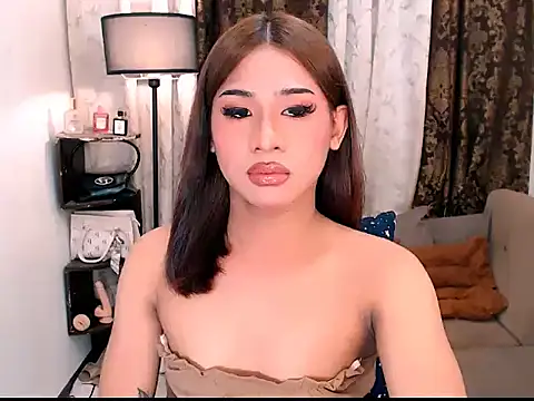 Snapshot of asianlatina69 chatting on 14, 10, 2025 asianlatina69 online show from 14, 10, 2025