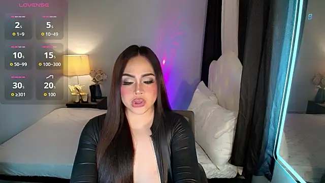 Snapshot of Unforgettable_Maria chatting on 16, 10, 2025 Unforgettable Maria online show from 16, 10, 2025