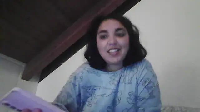 Snapshot of LadySophia03 chatting on 4, 12, 2025 LadySophia03 online show from 4, 12, 2025