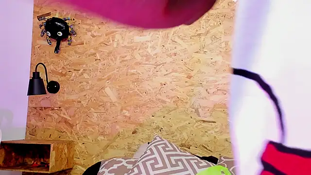 Snapshot of santiblack7 chatting on 6, 11, 2025 santiblack7 online show from 6, 11, 2025