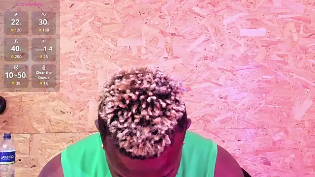 Snapshot of santiblack7 chatting on 27, 11, 2025 santiblack7 online show from 27, 11, 2025