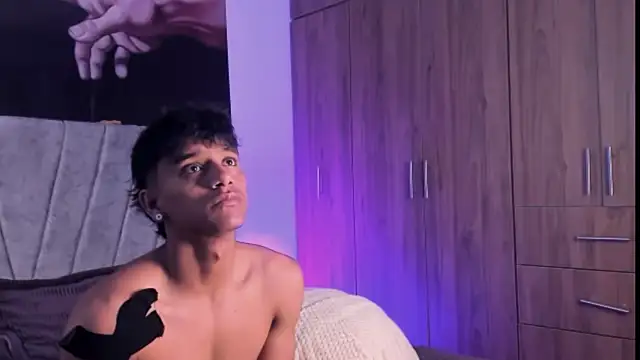 Snapshot of ZYZZ1312 chatting on 9, 9, 2025 ZYZZ1312 online show from 9, 9, 2025